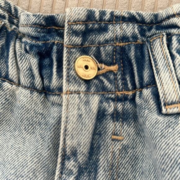 Zara Jean shorts Zara size 4 denim jean short mint condition - Picture 3 of 8